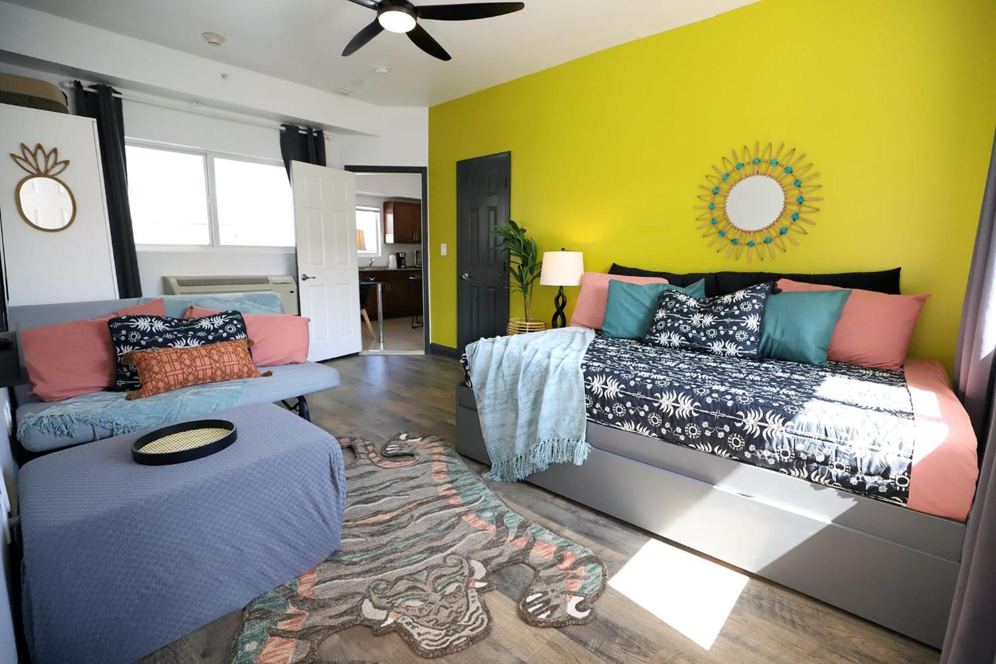 North Beach Steps To Sea Miami Apartment With Free Parking Family And Pet Friendly Miami Beach Exterior photo